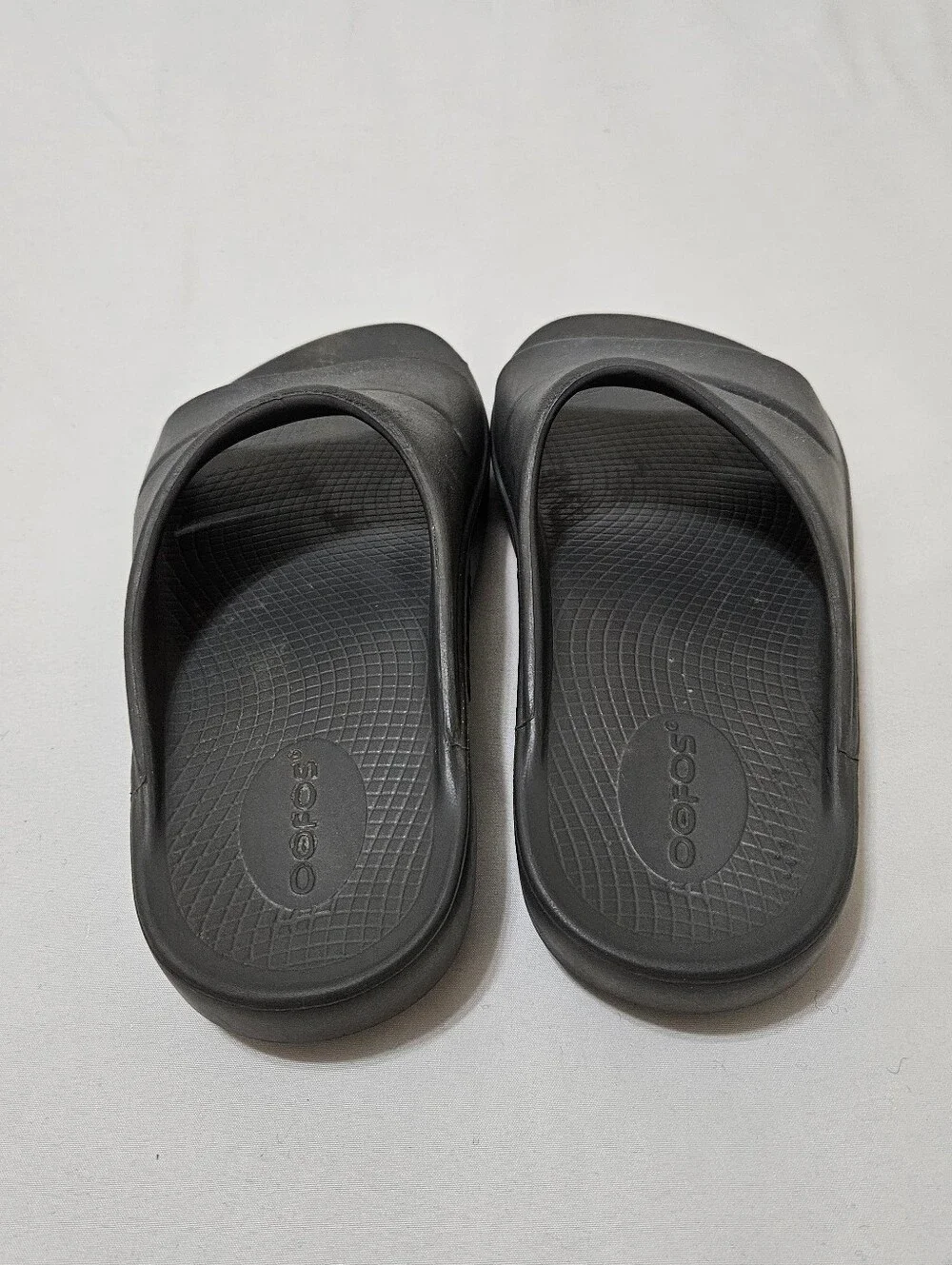 OOFOS OOAHH Recovery Slippers Unisex Mens 6 Womens 8 Gray